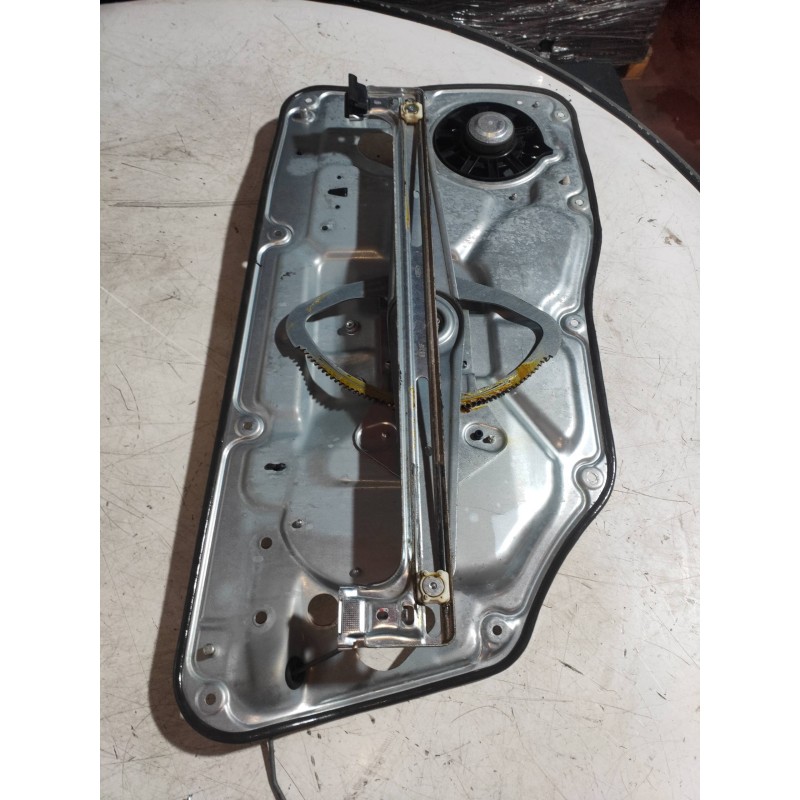 Recambio de elevalunas delantero derecho para volvo v70 familiar kinetic referencia OEM IAM 30661066 970716101 983040101 