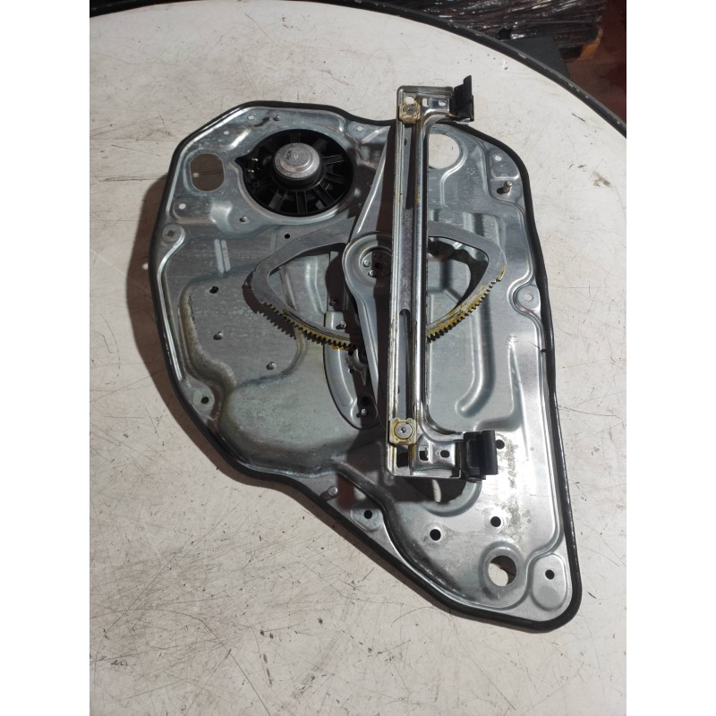 Recambio de elevalunas trasero izquierdo para volvo v70 familiar kinetic referencia OEM IAM 983041102 970715101 