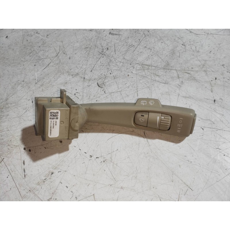 Recambio de mando limpia para volvo v70 familiar kinetic referencia OEM IAM 31264356  