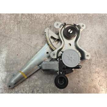 ELEVALUNAS TRASERO DERECHO 8571058010 0620401760 DENSO