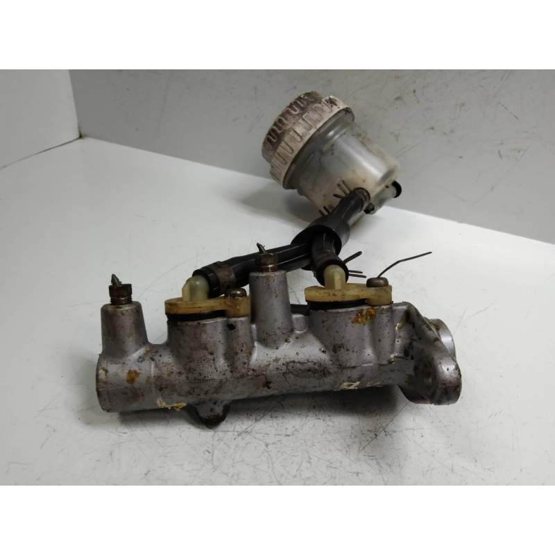 Recambio de bomba freno para mitsubishi galant berlina (e30) 1.8 turbodiesel referencia OEM IAM   