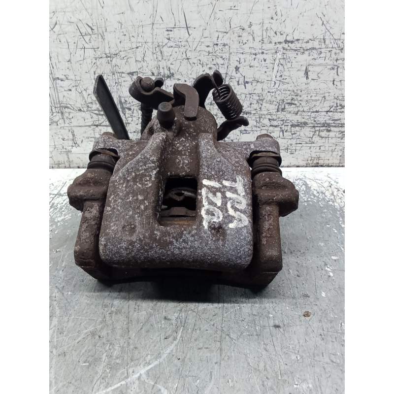 Recambio de pinza freno trasera izquierda para toyota auris (_e18_) 1.3 (nre180_) referencia OEM IAM   