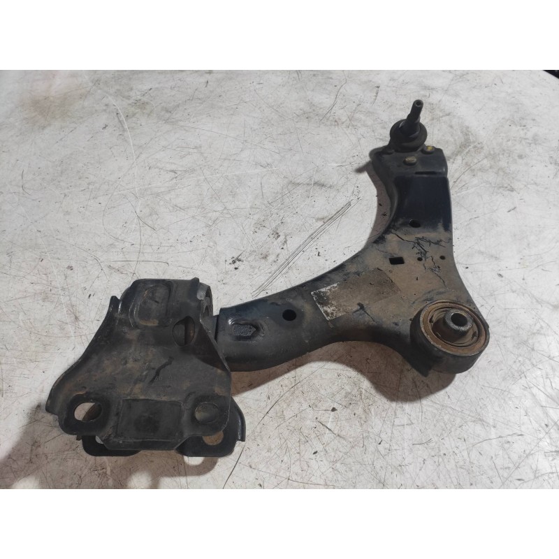 Recambio de brazo suspension inferior delantero izquierdo para volvo v70 familiar kinetic referencia OEM IAM 6G9N3A052  