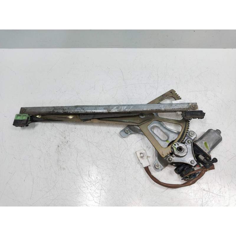 Recambio de elevalunas delantero izquierdo para lexus is200 (gxe10) 2.0 cat referencia OEM IAM   4P