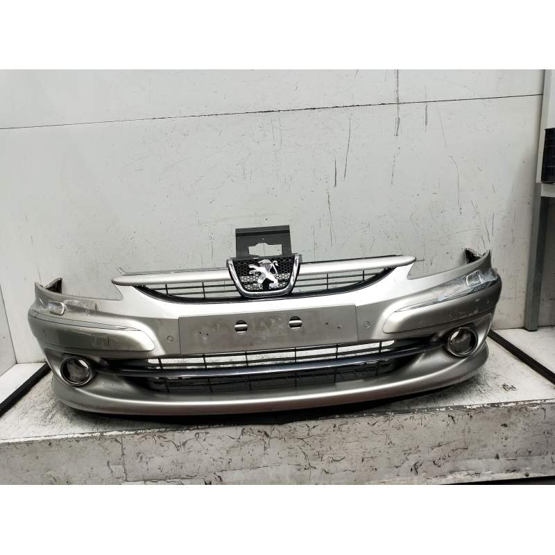 Recambio de paragolpes delantero para peugeot 607 (9d, 9u) 2.7 hdi 24v referencia OEM IAM 2004  2004