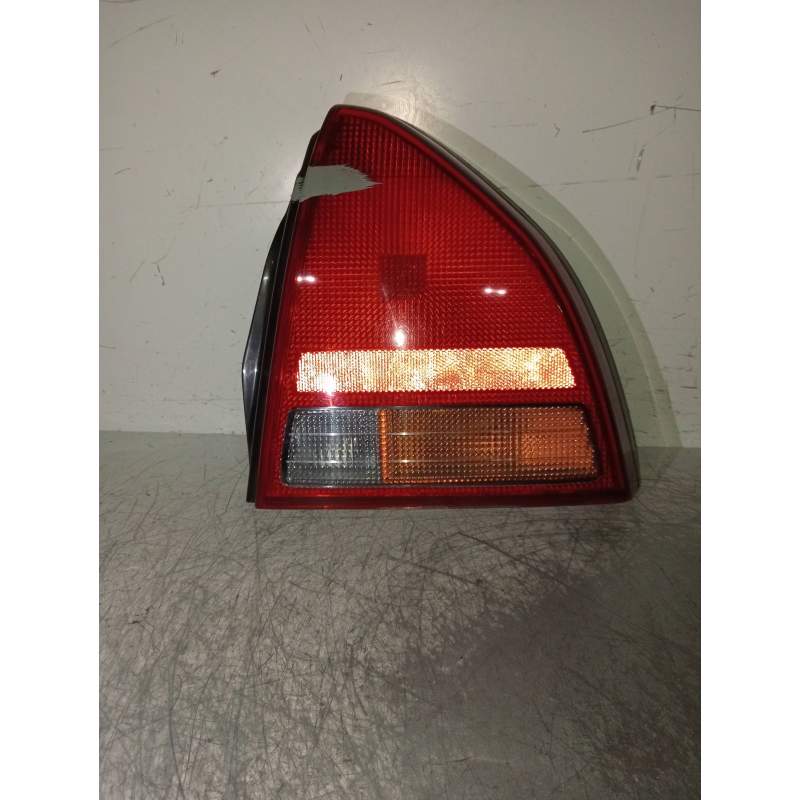 Recambio de piloto trasero derecho para honda prelude (bb1/2/3) 2.2 cat referencia OEM IAM   