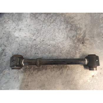 BRAZO SUSPENSION SUPERIOR TRASERO DERECHO 