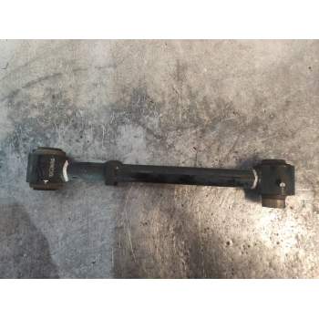 BRAZO SUSPENSION SUPERIOR TRASERO IZQUIERDO 