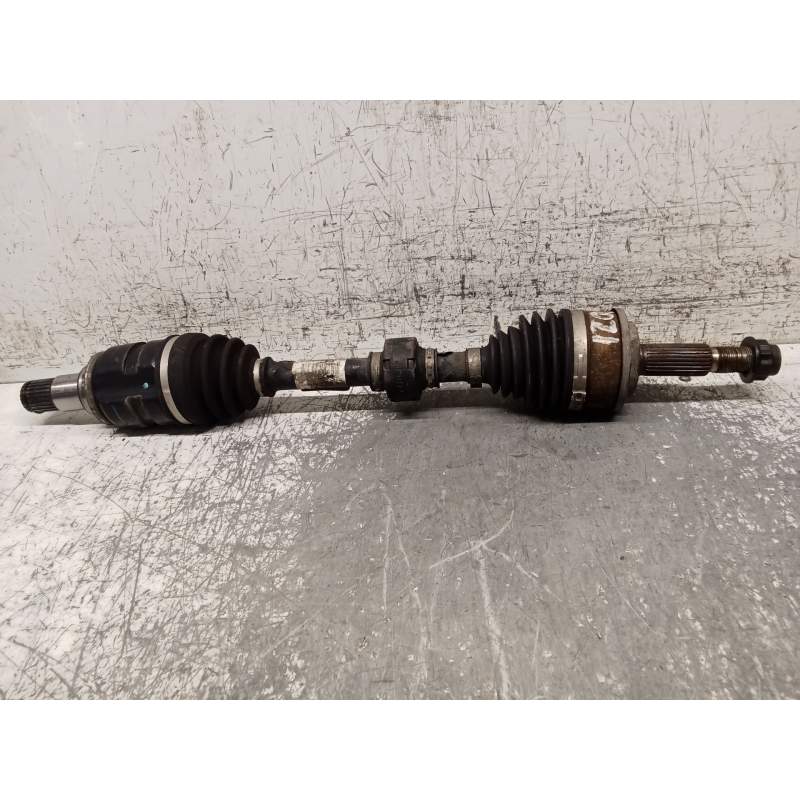 Recambio de transmision delantera izquierda para toyota auris (_e18_) 1.3 (nre180_) referencia OEM IAM   