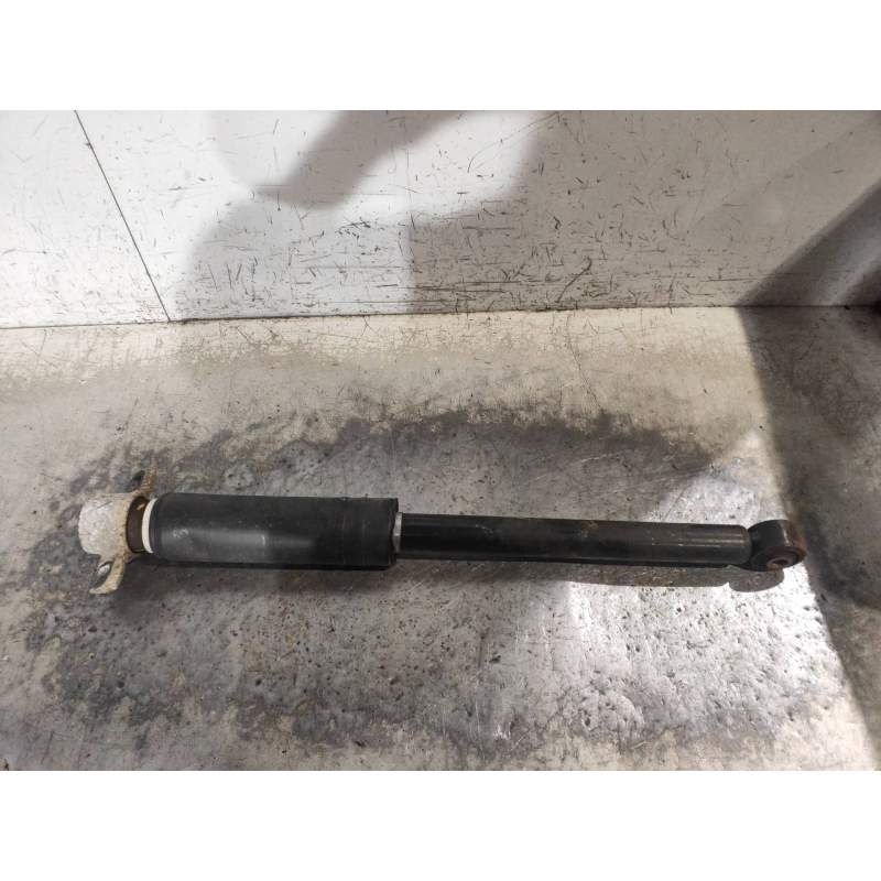 Recambio de amortiguador trasero derecho para chevrolet cruze ls referencia OEM IAM 13329527  