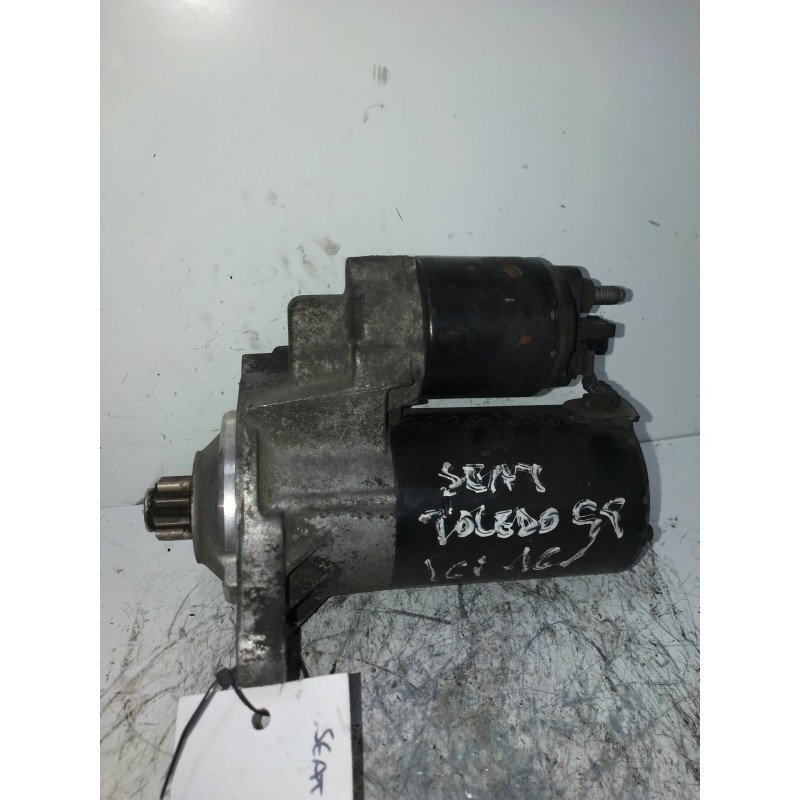 Recambio de motor arranque para seat toledo (1m2) stella referencia OEM IAM 0001121028 BOSCH 