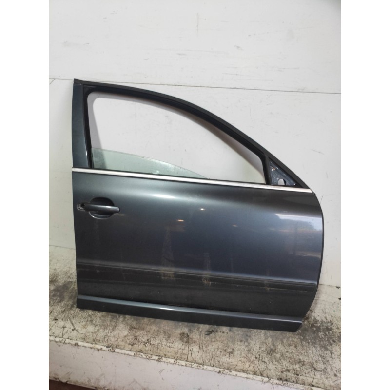 Recambio de puerta delantera derecha para skoda superb (3u4) collection referencia OEM IAM   4P