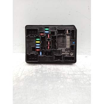 CAJA RELES / FUSIBLES 284B69541R 5DWC11F01B 812B049473 2020