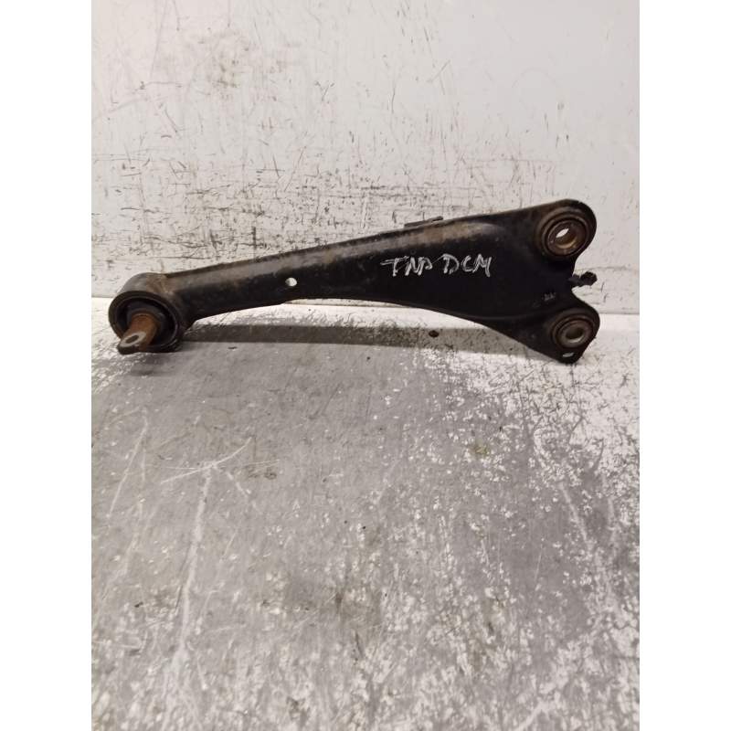 Recambio de brazo suspension superior trasero derecho para toyota auris (_e18_) 1.3 (nre180_) referencia OEM IAM   