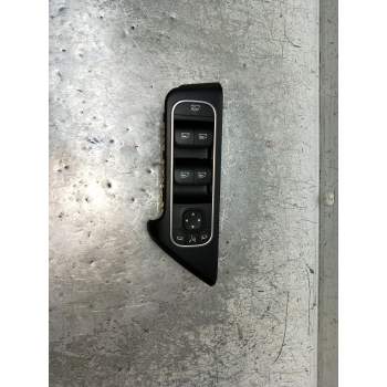 MANDO ELEVALUNAS DELANTERO IZQUIERDO A1679059803 1202429164 00000201D 2020