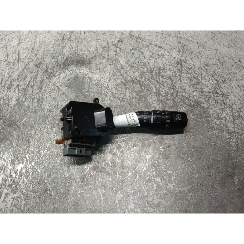 Recambio de mando limpia para kia sportage ex referencia OEM IAM 621W05200  