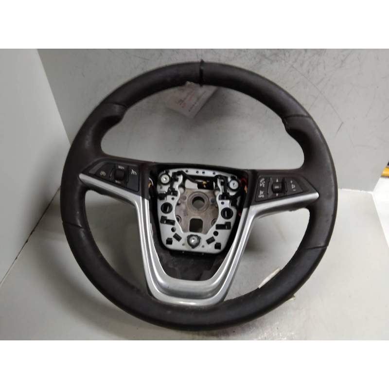 Recambio de volante para opel insignia berlina 1.8 16v referencia OEM IAM   2008