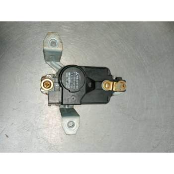 MOTOR CIERRE CENTRALIZADO TRASERO DERECHO MB669754 1528005960 4P