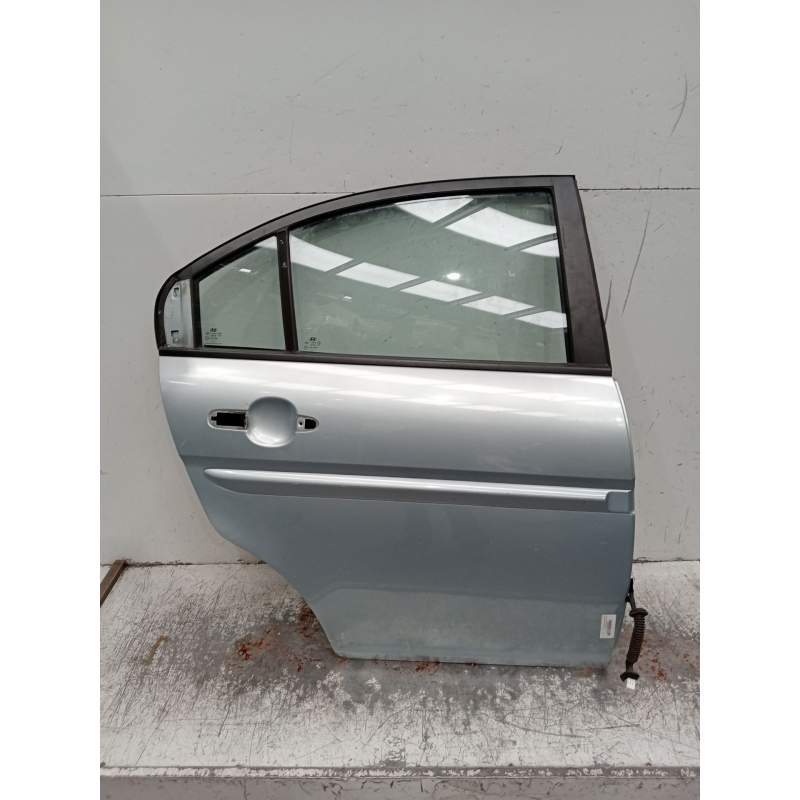 Recambio de puerta trasera derecha para hyundai accent (mc) gl crdi referencia OEM IAM  4P 2005