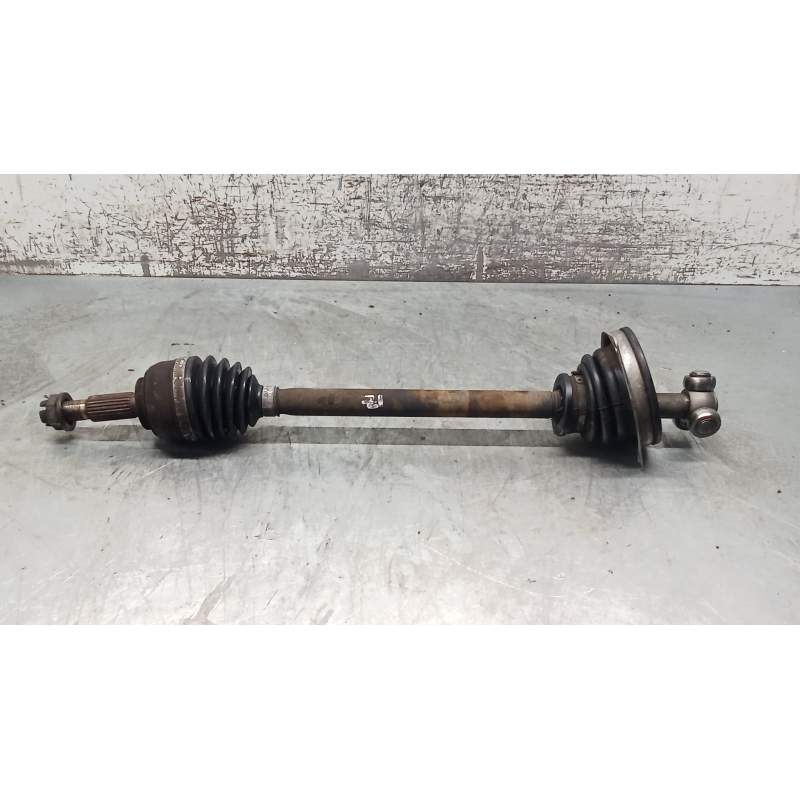 Recambio de transmision delantera izquierda para renault twingo ii (cn0_) 1.2 (cn0d) referencia OEM IAM  12G 2007