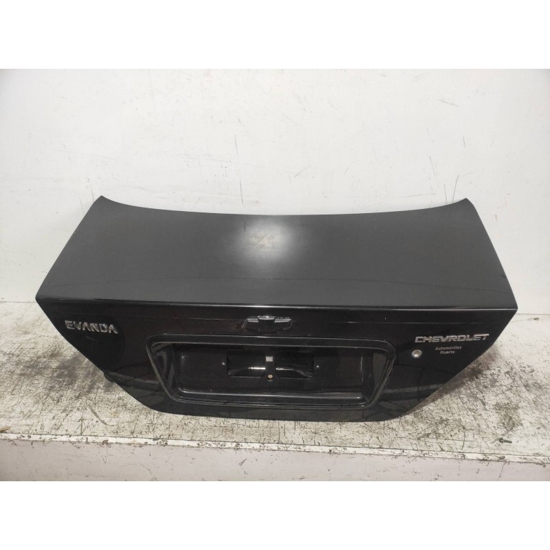 Recambio de tapa maletero para chevrolet evanda cdx referencia OEM IAM   