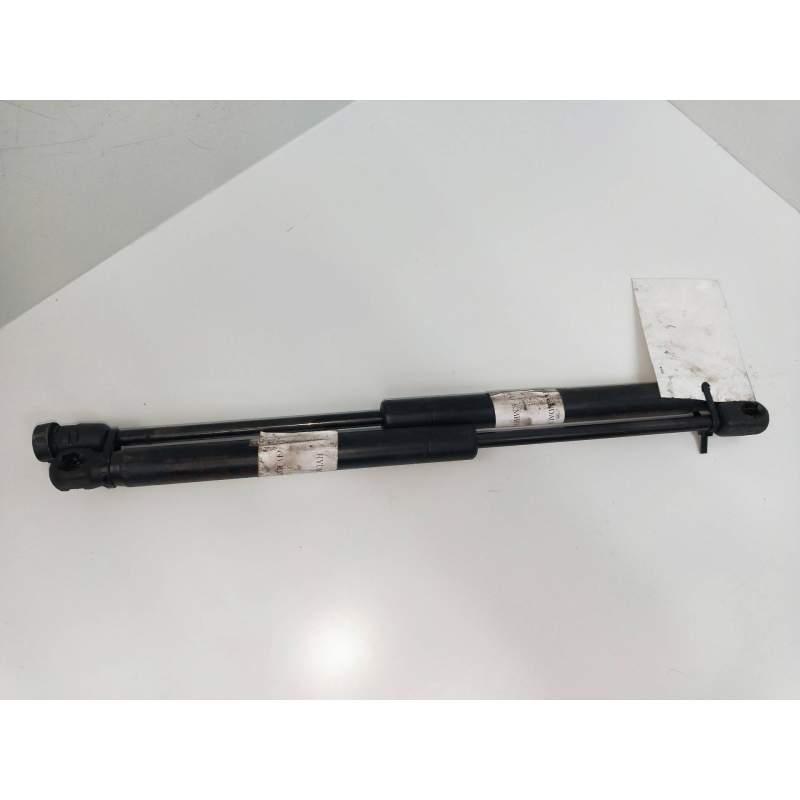 Recambio de amortiguadores maletero / porton para hyundai xg 3.5 v6 gls referencia OEM IAM   