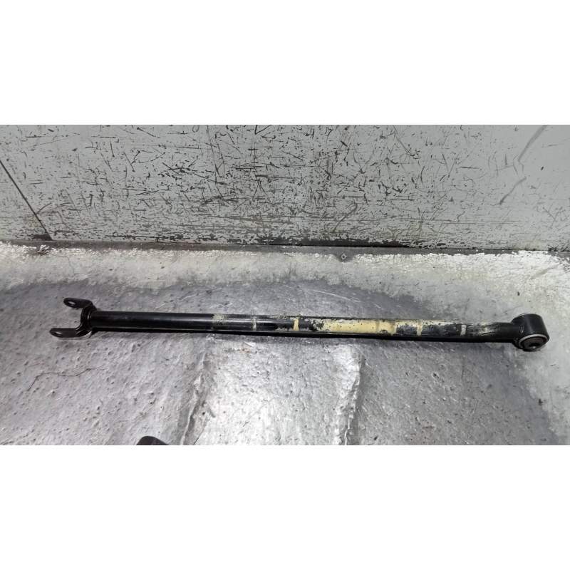 Recambio de brazo suspension inferior trasero derecho para opel zafira tourer selective referencia OEM IAM  16CDTI 2012