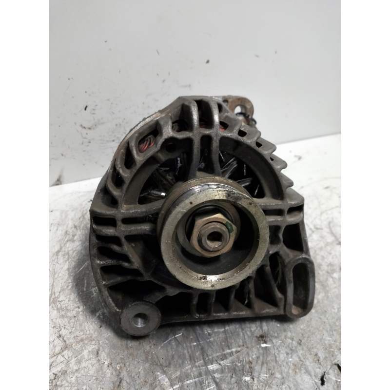 Recambio de alternador para fiat punto berlina (188) 1.2 8v feel referencia OEM IAM 46843093 DENSO 