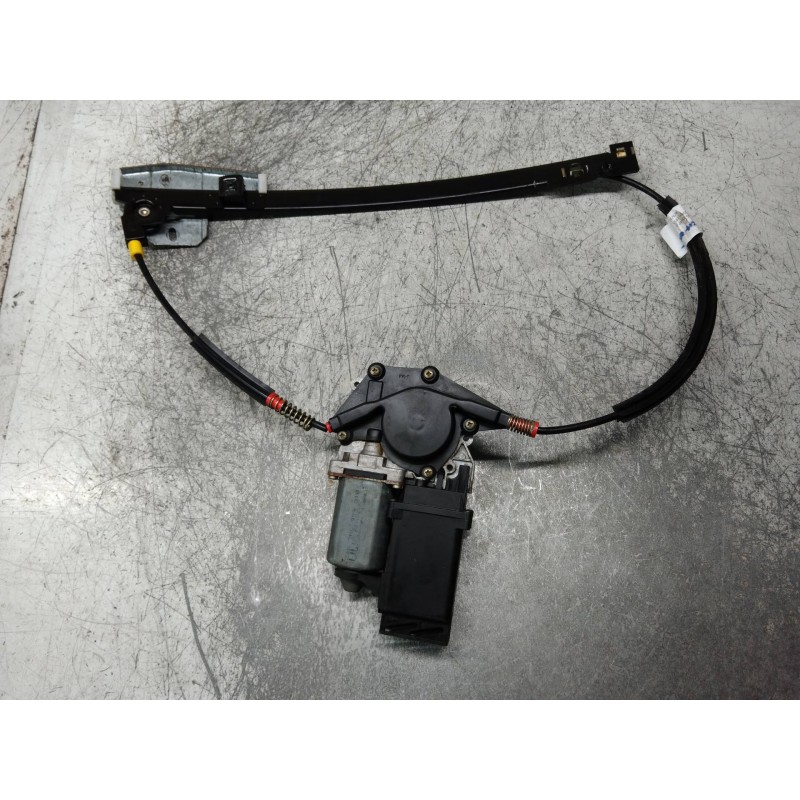 Recambio de elevalunas trasero derecho para volkswagen passat berlina (3a2) cl referencia OEM IAM 3A0959812 3A0959810 