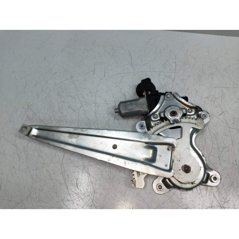 Recambio de elevalunas trasero izquierdo para toyota rav 4 (a3) 2.2 d-cat referencia OEM IAM   5P