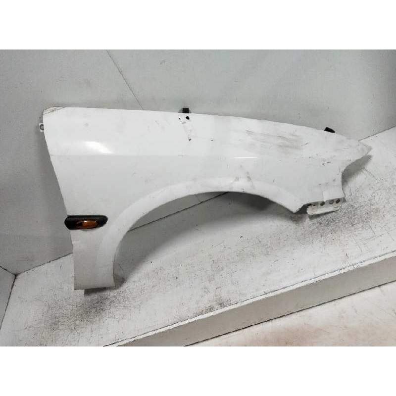 Recambio de aleta delantera derecha para opel vectra b berlina 1.8 16v cat referencia OEM IAM   B/95