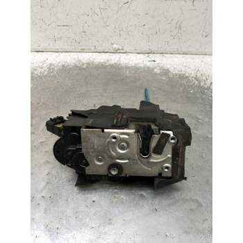 MOTOR CIERRE CENTRALIZADO DELANTERO DERECHO 5P 2005