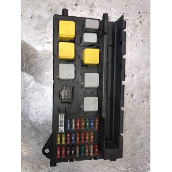CAJA RELES / FUSIBLES A9065450401 518817028 