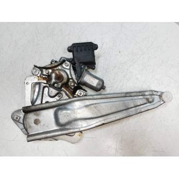 ELEVALUNAS TRASERO DERECHO 857100F040B 915177102 5P