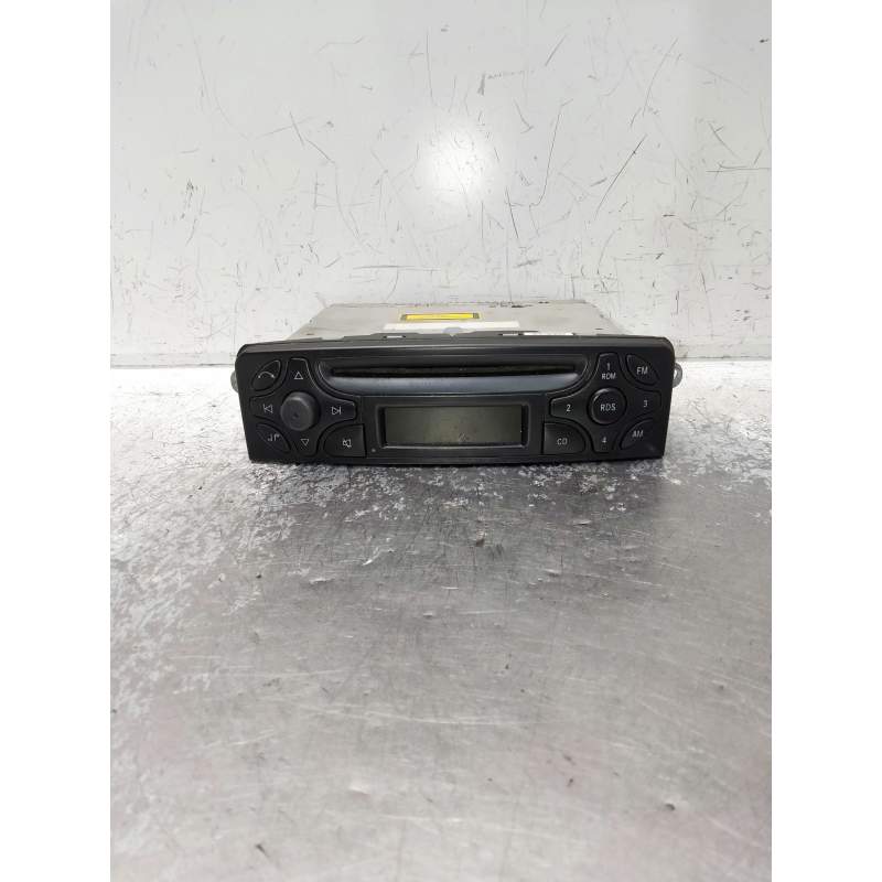 Recambio de sistema audio / radio cd para mercedes-benz clase c (w203) berlina referencia OEM IAM A2038202286 41791607 2000