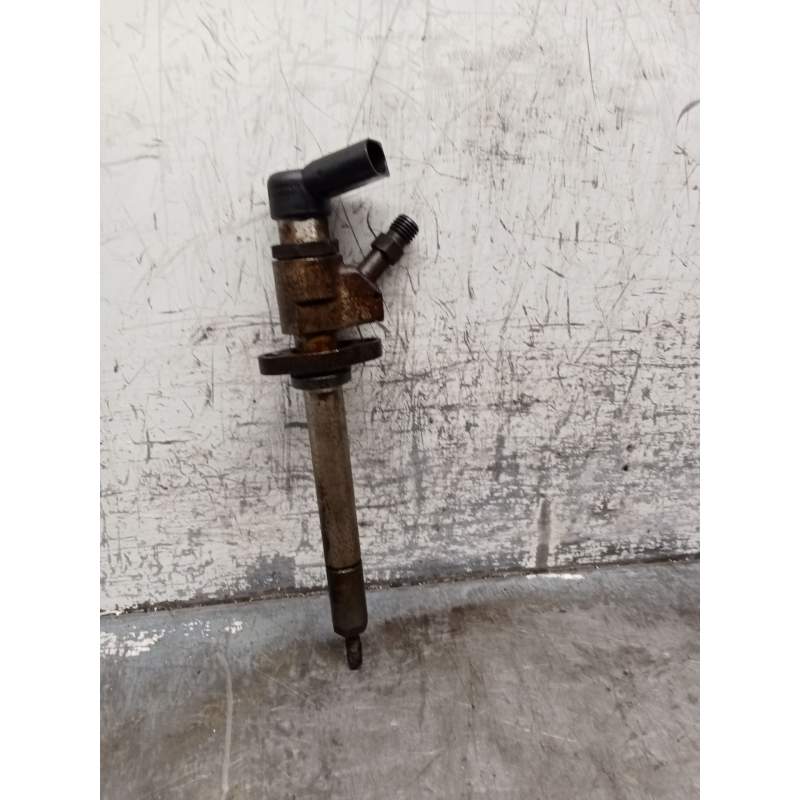 Recambio de inyector para ford mondeo iv turnier (ba7) 2.0 tdci referencia OEM IAM 9657144580  