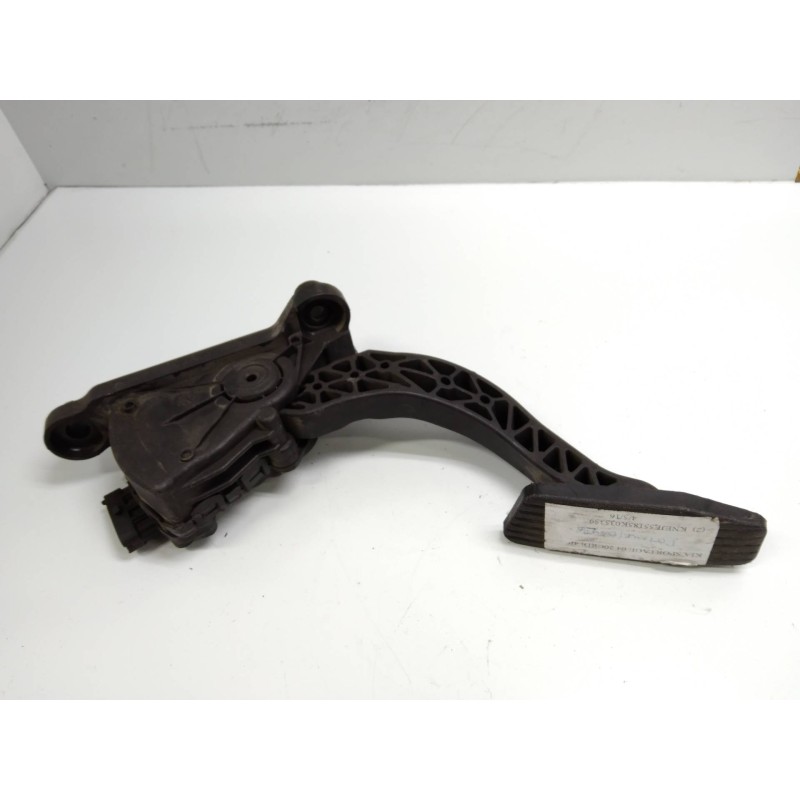 Recambio de potenciometro pedal para kia sportage 2.0 turbodiesel cat referencia OEM IAM 327001FXXX  