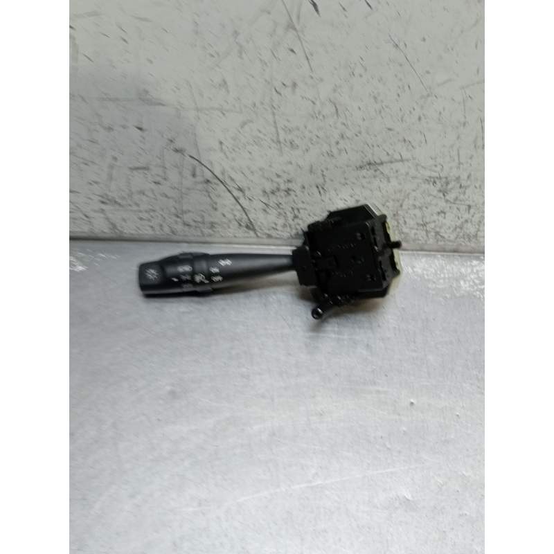 Recambio de mando luces para hyundai elantra iii sedán (xd) 1.6 referencia OEM IAM 934102H100  