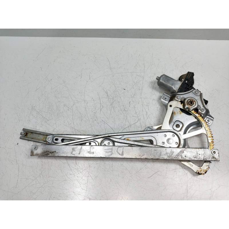 Recambio de elevalunas delantero derecho para toyota yaris (ksp9/scp9/nlp9) referencia OEM IAM 857100D100 9735822330 5P