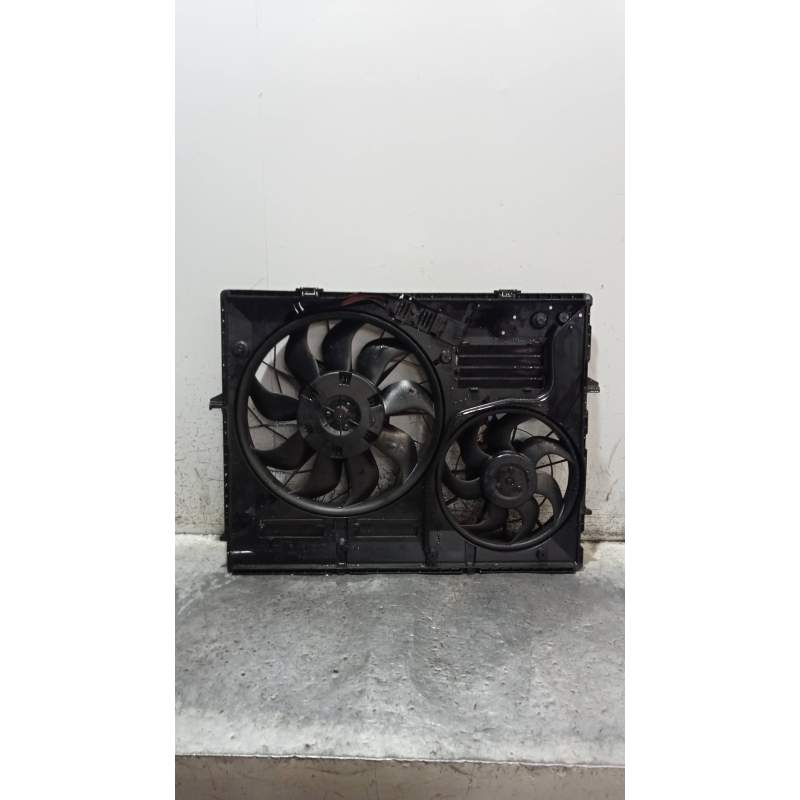 Recambio de electroventilador para audi q7 (4l) 3.0 tdi referencia OEM IAM 7L0121203G 0130706809 7L0959455E 0130706202