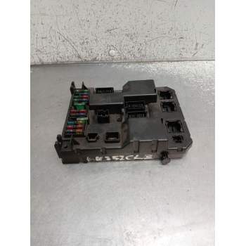 CAJA RELES / FUSIBLES 9651197780 BSIK02 9651197080 2001