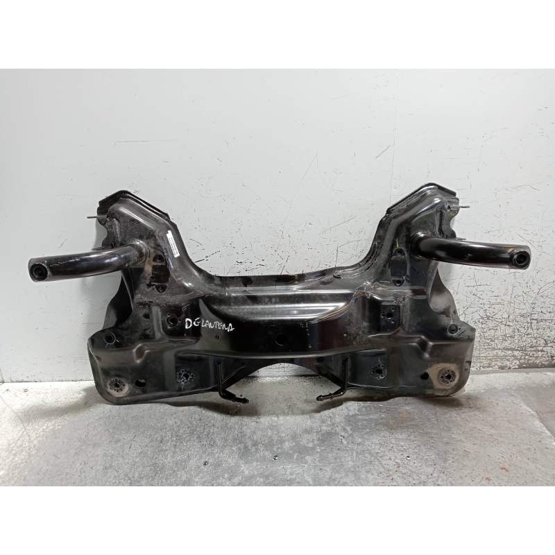 Recambio de puente delantero para mg mg zs 1.5 vti referencia OEM IAM   LA CUNA