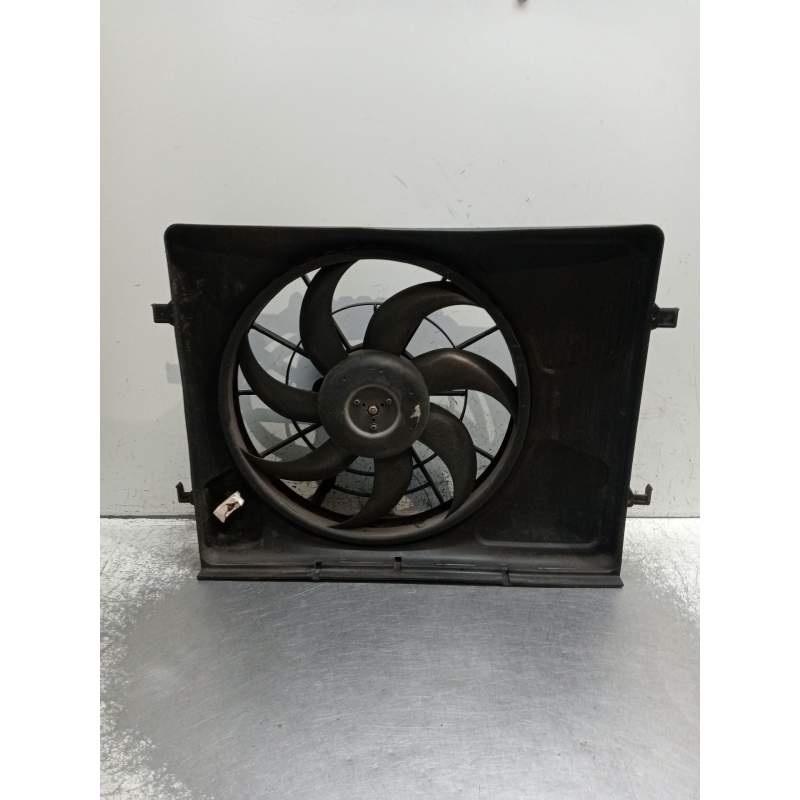 Recambio de electroventilador para hyundai elantra iii sedán (xd) 1.6 referencia OEM IAM   