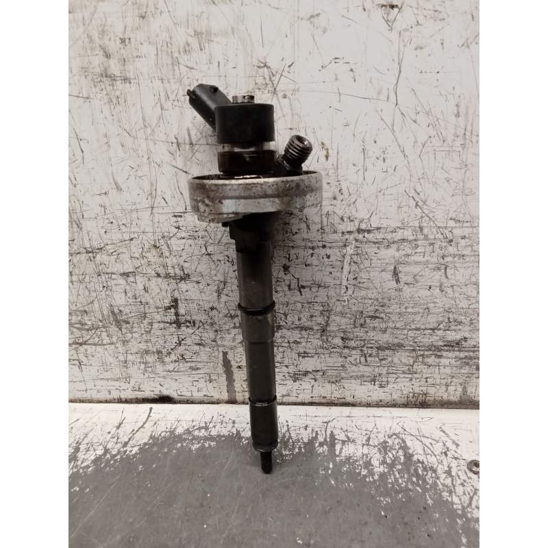 Recambio de inyector para renault maxity 2.9 diesel referencia OEM IAM 0445110284 16600MA70A BOSCH