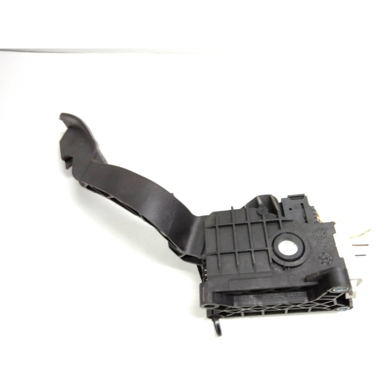 Recambio de potenciometro pedal para opel corsa d expression referencia OEM IAM 13605804  