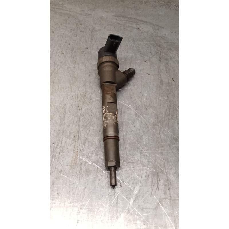 Recambio de inyector para chrysler voyager iv (rg, rs) 2.5 crd referencia OEM IAM 0445110059 BOSCH 2004