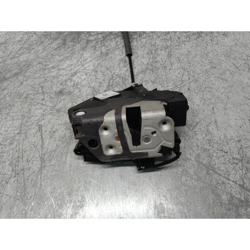 Recambio de motor cierre centralizado trasero izquierdo para ford focus lim. 1.6 tdci cat referencia OEM IAM BM5AA26413AF 921765