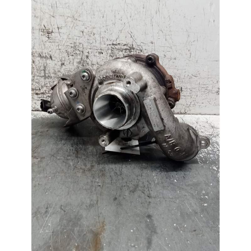 Recambio de turbocompresor para ford focus lim. trend referencia OEM IAM GTD1244VZ 9804119380 
