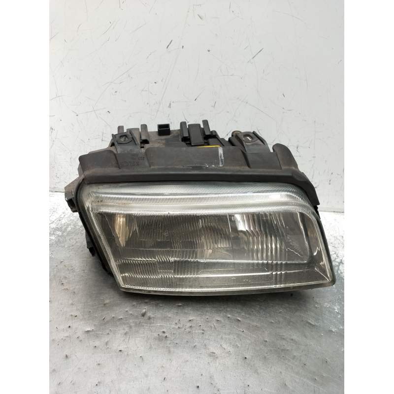 Recambio de faro derecho para audi a4 b5 (8d2) 1.9 tdi quattro referencia OEM IAM 0301094202 8D0941004E 