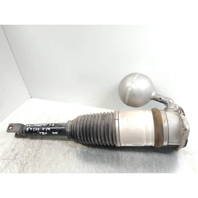 Recambio de amortiguador trasero para volkswagen phaeton (3d2/3d8) tdi v10 (5 asientos) referencia OEM IAM 3D0616002K  